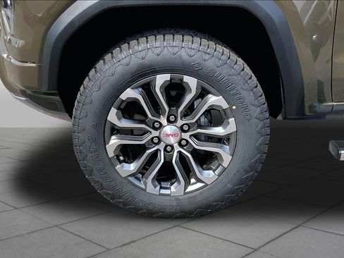 Certified 2023 GMC Canyon Denali AWD/4WD image 11