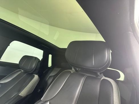 Used 2024 Cadillac Lyriq Tech image 12