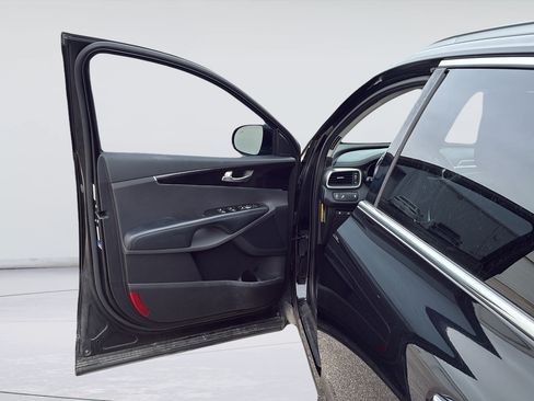 Used 2018 Kia Sorento EX FWD image 20