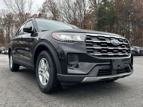 New 2026 Ford Explorer Active image 11
