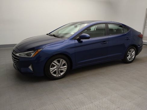 Used 2020 Hyundai Elantra Value Edition FWD image 2