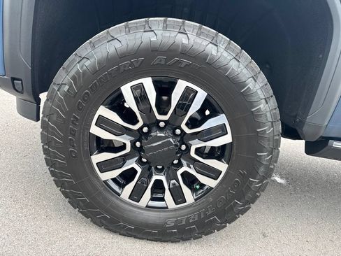 Used 2025 GMC Sierra 2500 Denali Ultimate AWD/4WD image 25