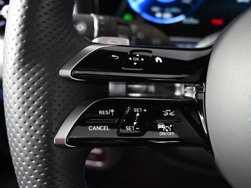 Used 2025 Mercedes-Benz G 580 w/ EQ Technology image 38