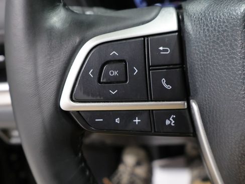 Certified 2024 Toyota Grand Highlander AWD image 34