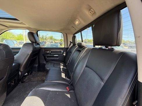 Used 2015 RAM 2500 Laramie image 27