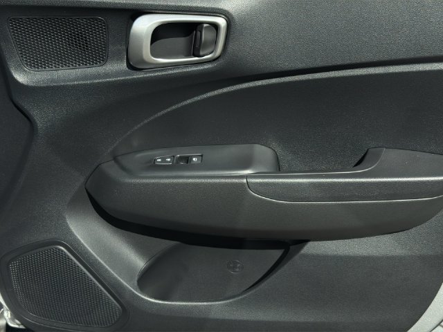 Used 2026 Hyundai Venue SEL FWD image 37