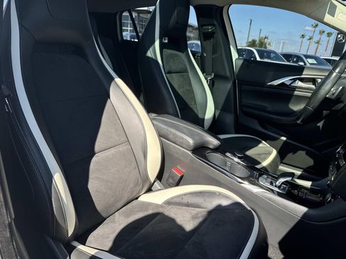 Used 2018 INFINITI QX30 Sport w/ Cargo Package FWD image 12