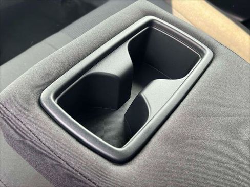 Certified 2023 Toyota RAV4 LE AWD/4WD image 17