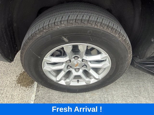 Used 2025 Chevrolet Tahoe LS RWD image 24