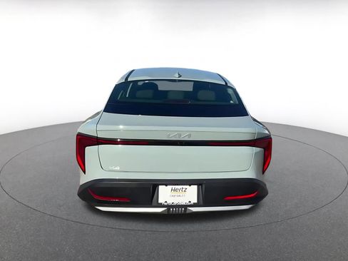 Used 2025 Kia K4 FWD image 12