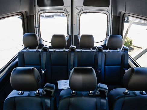 New 2025 Mercedes-Benz Sprinter 2500 image 19