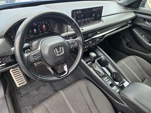 Certified 2023 Honda Accord Sport image 12