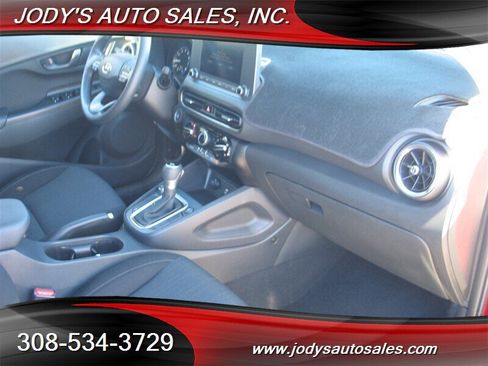 Used 2023 Hyundai Kona SEL image 22