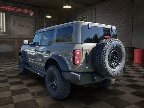 New 2026 Ford Bronco Outer Banks AWD/4WD image 4