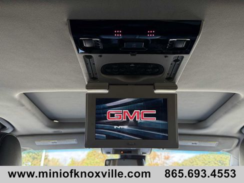 Used 2018 GMC Yukon SLT w/ Open Road Package image 24