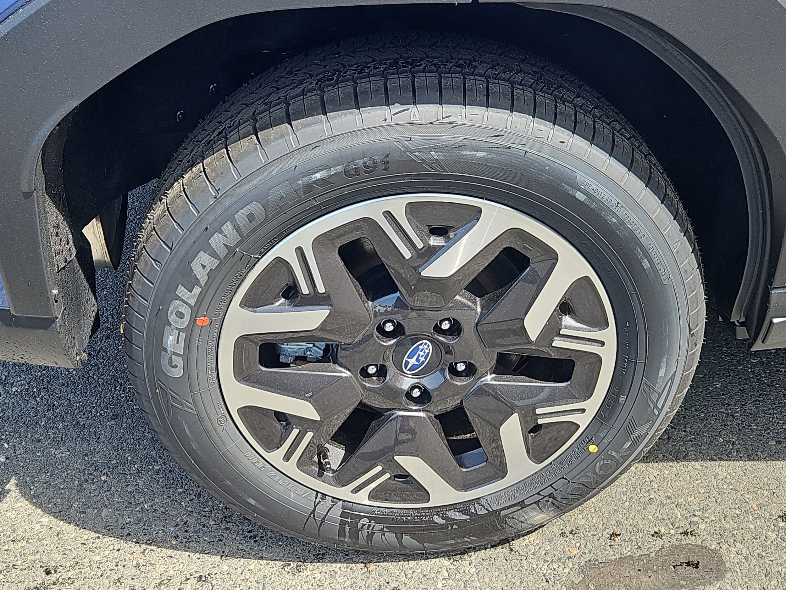 New 2026 Subaru Forester Premium AWD/4WD image 3