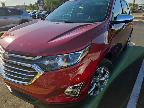 Used 2020 Chevrolet Equinox Premier AWD/4WD image 1