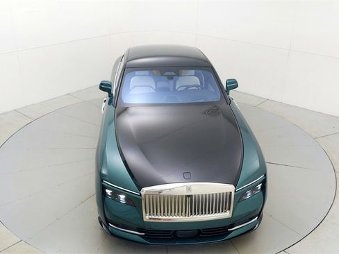 Used 2024 Rolls-Royce Spectre w/ Spectre Launch Package image 26