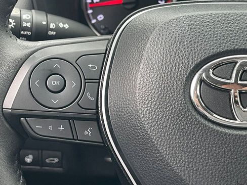 Used 2021 Toyota RAV4 XLE w/ Convenience Package AWD/4WD image 20