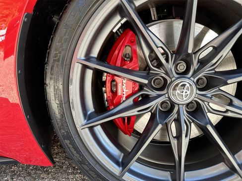 Used 2024 Toyota Supra Premium w/ Driver Assist Package image 12