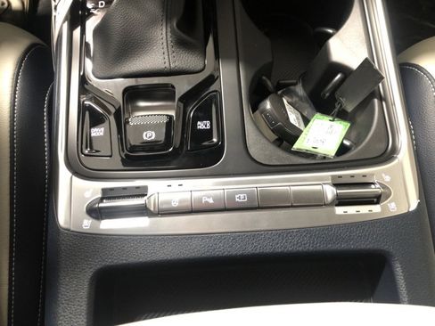 New 2026 Kia Carnival SX Prestige image 36