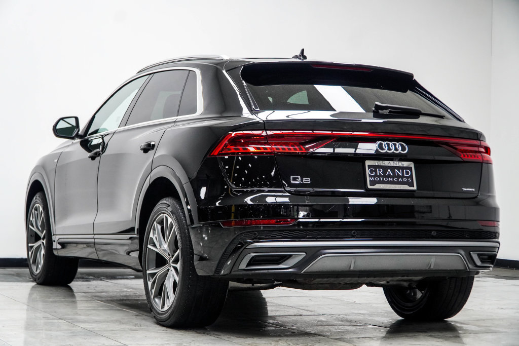 Used 2023 Audi Q8 Premium Plus AWD/4WD image 16