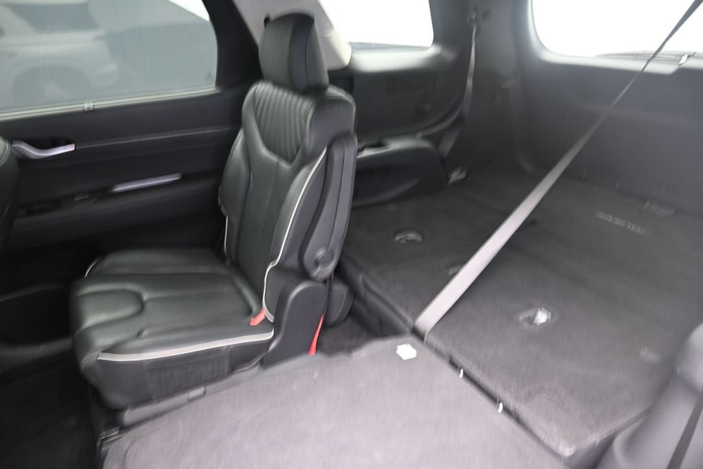 Used 2024 Hyundai Palisade Limited FWD image 22