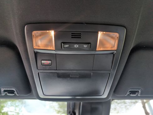 Used 2023 Toyota Tacoma TRD Sport w/ Advanced Technology Package image 34