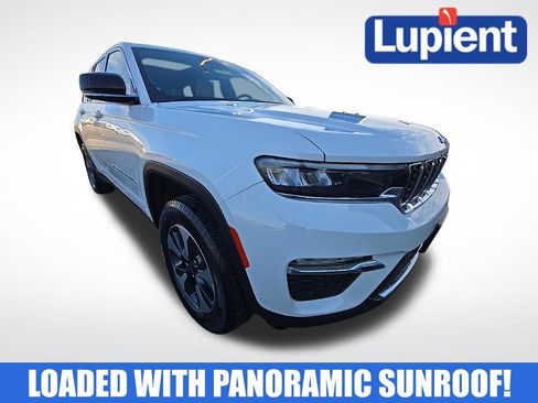 Used 2022 Jeep Grand Cherokee Limited 4xe w/ Luxury Tech Group II image 1