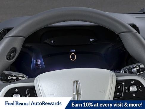 New 2026 Lincoln Aviator AWD image 15
