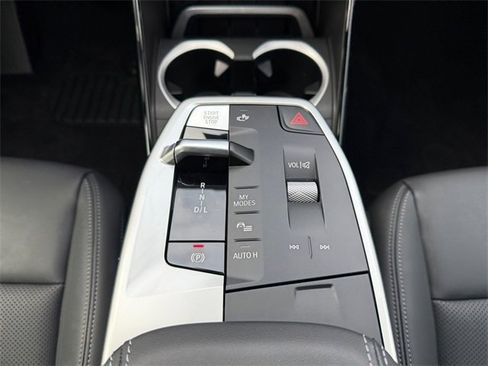 Certified 2023 BMW X1 xDrive28i w/ Convenience Package image 25