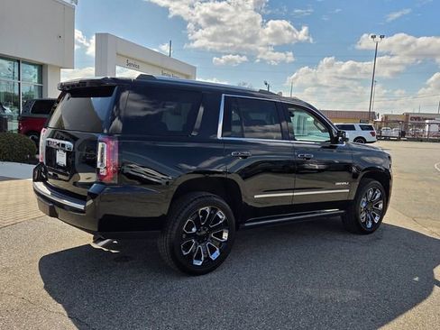 Used 2019 GMC Yukon Denali w/ Denali Ultimate Package image 15