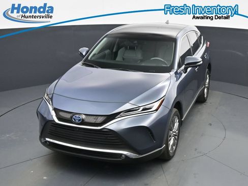 Used 2023 Toyota Venza Limited AWD/4WD image 18