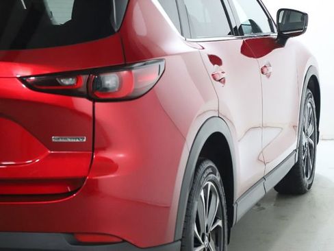 Used 2023 MAZDA CX-5 AWD 2.5 S w/ Premium Package image 17