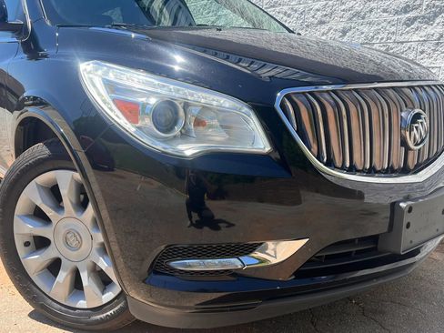 Used 2017 Buick Enclave Leather w/ Enclave Tuscan Edition FWD image 3