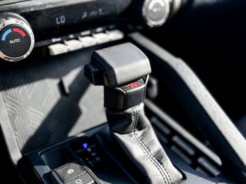 Used 2024 Toyota Tacoma TRD Off-Road AWD/4WD image 19
