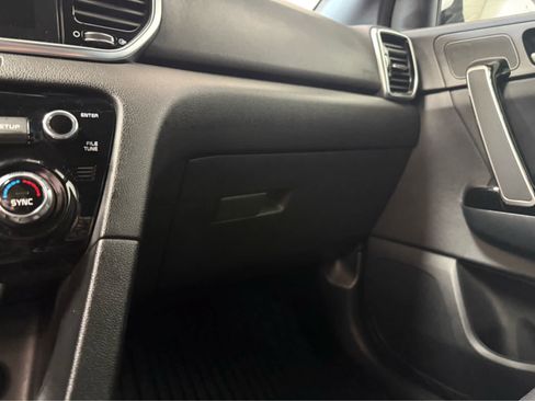 Used 2021 Kia Sportage S w/ S AWD Premium Package image 20