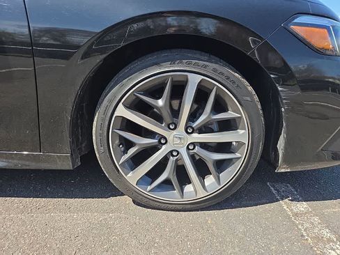 Used 2023 Honda Civic Touring image 11