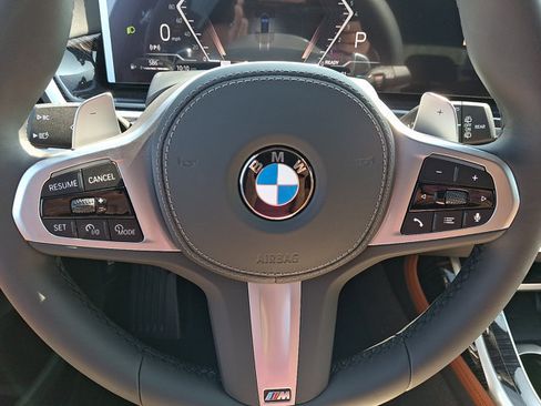 New 2027 BMW X7 xDrive40i w/ M Sport Package AWD/4WD image 14