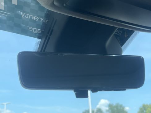 Used 2025 RAM 1500 Tungsten AWD/4WD image 26
