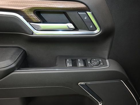 Certified 2023 Chevrolet Silverado 1500 LT AWD/4WD image 11