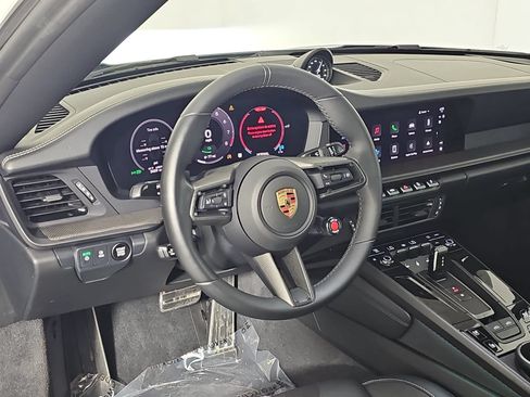 Used 2025 Porsche 911 Targa 4 GTS AWD/4WD image 12