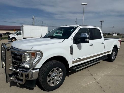 Used 2022 Ford F350 Lariat w/ Chrome Package AWD/4WD image 4