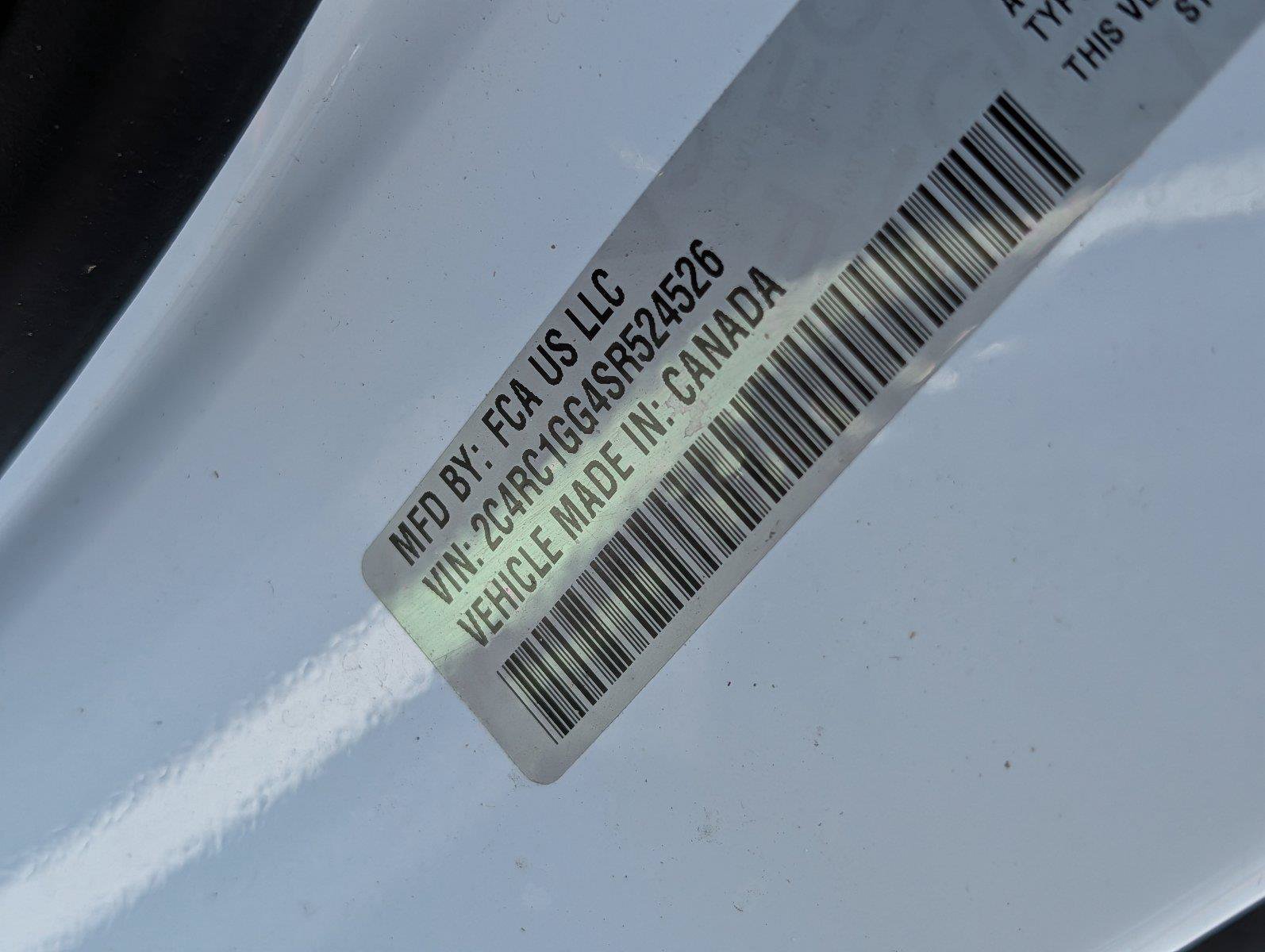 Used 2025 Chrysler Pacifica Limited FWD image 40