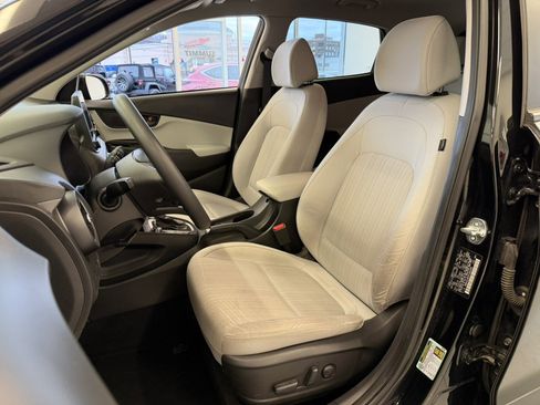 Used 2023 Hyundai Kona SEL image 26