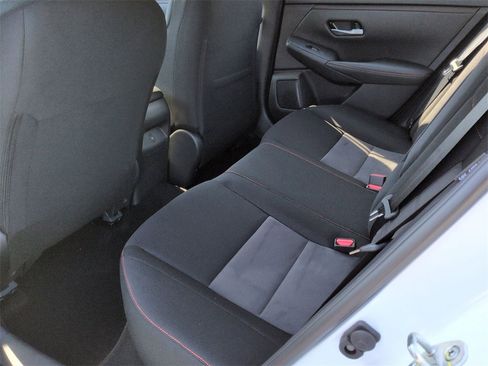 New 2025 Nissan Sentra SR image 16