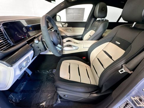 New 2026 Mercedes-Benz GLE 53 AMG 4MATIC Coupe image 19