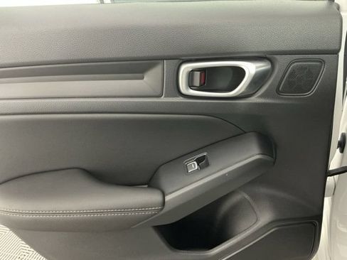 Used 2023 Honda Civic EX-L image 9