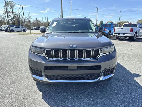 Used 2021 Jeep Grand Cherokee L Laredo w/ Luxury Tech Group I image 8