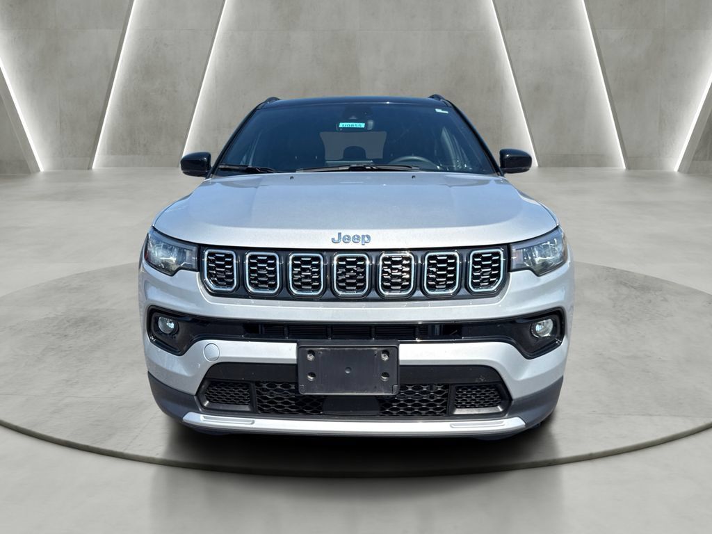 Used 2024 Jeep Compass Limited AWD/4WD image 2